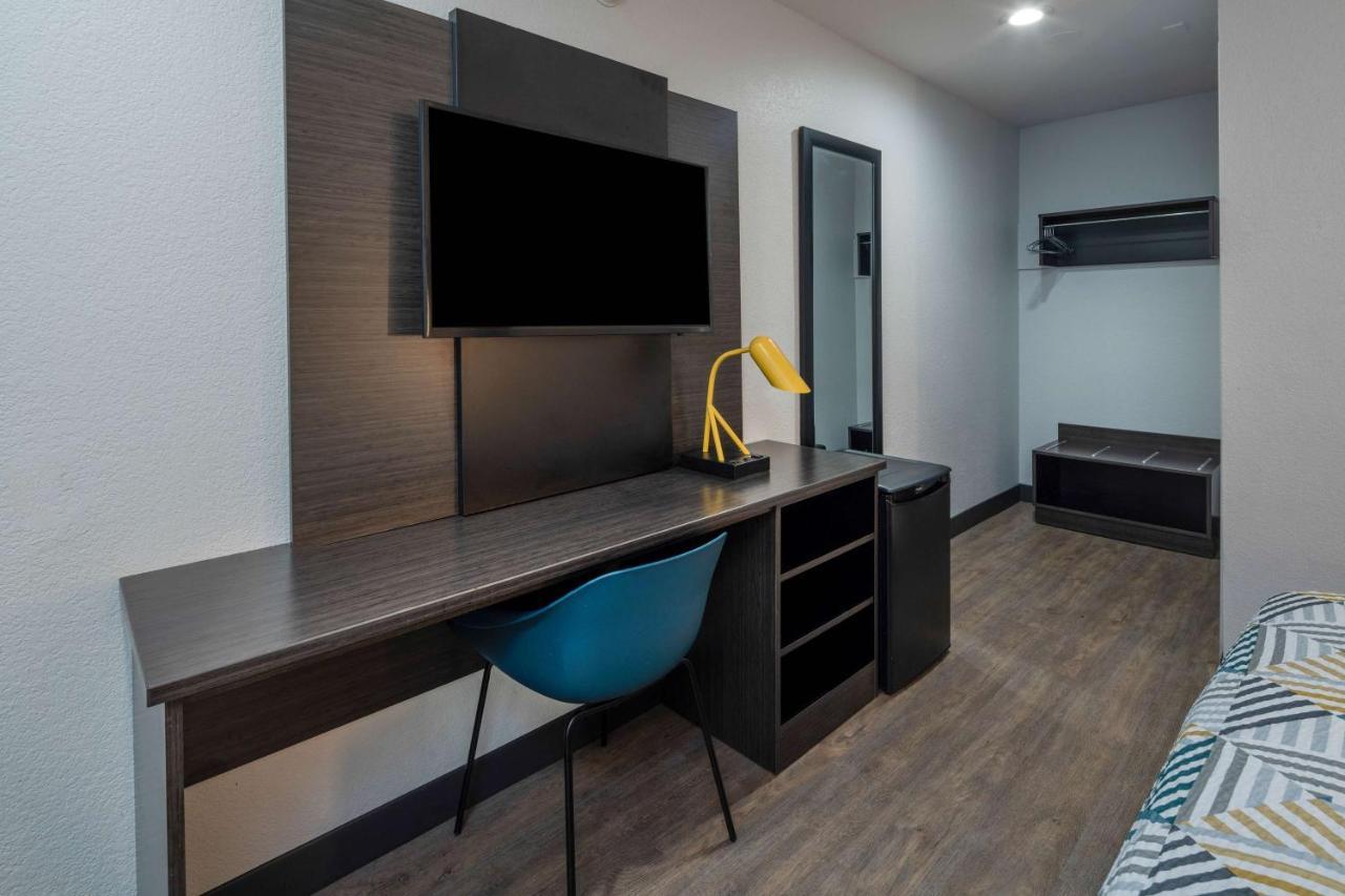 Motel 6-Fontana, Ca Екстер'єр фото