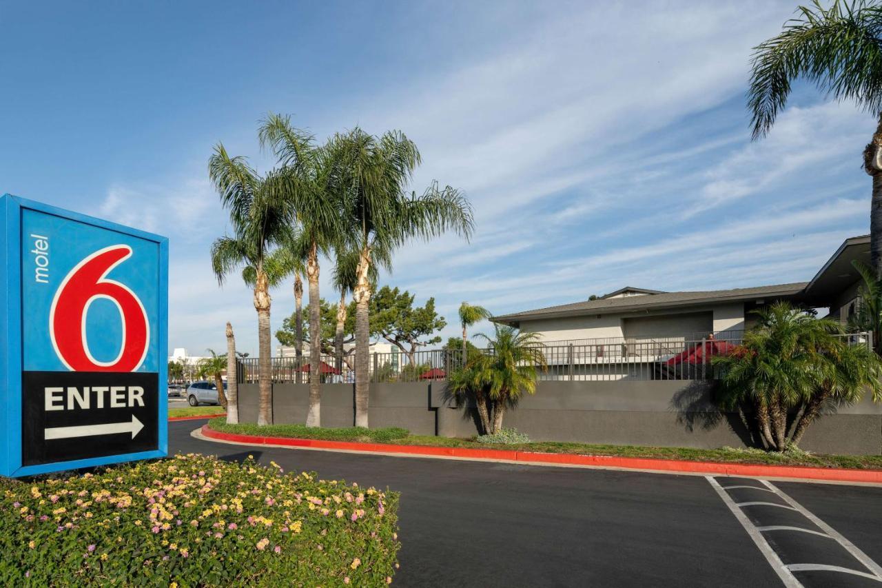 Motel 6-Fontana, Ca Екстер'єр фото