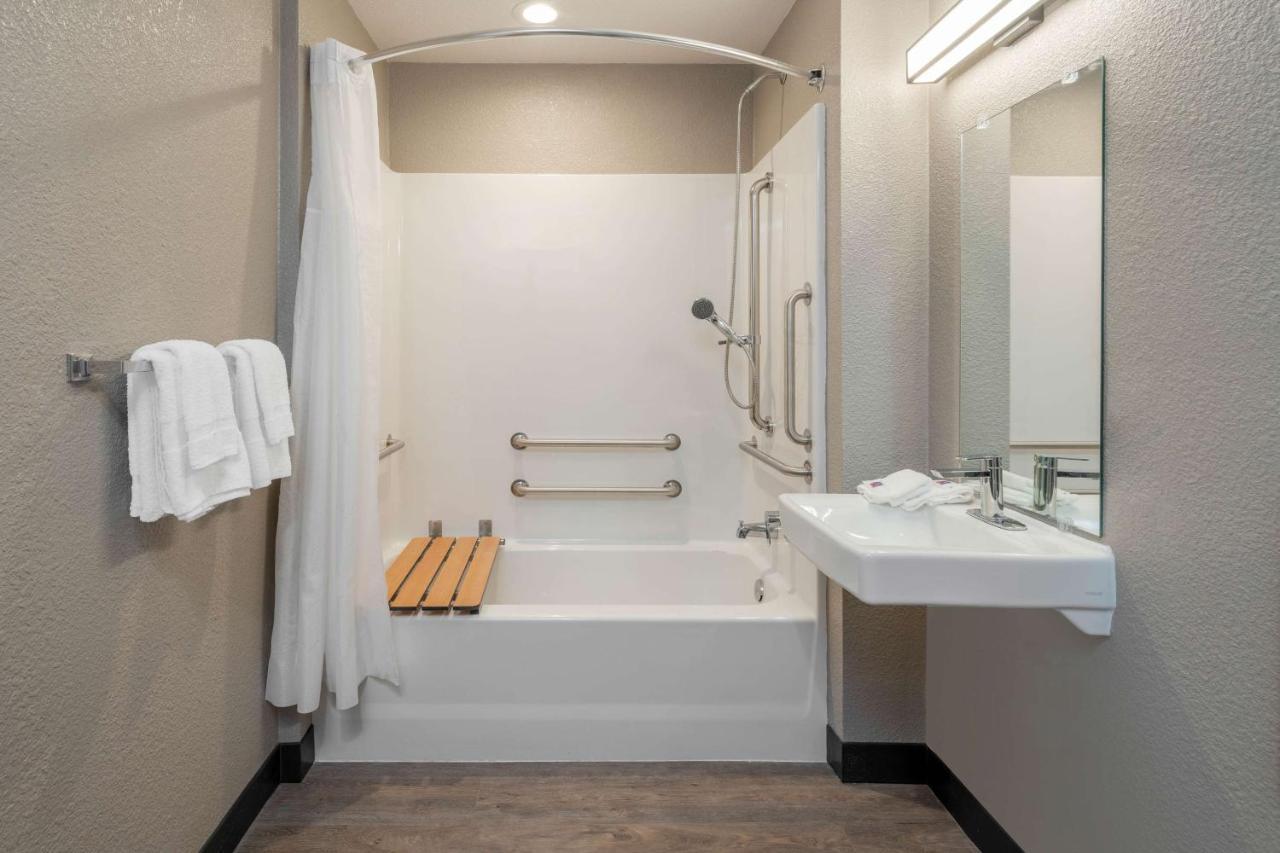 Motel 6-Fontana, Ca Екстер'єр фото